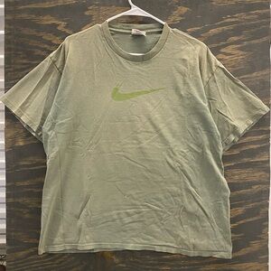 Vintage 90s Nike Men’s Large Sage Green Swoosh Logo T-Shirt 100% Cotton